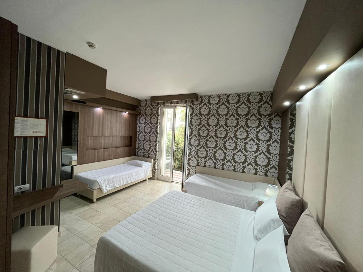 Hotel Lafayette Giovinazzo Luaran gambar
