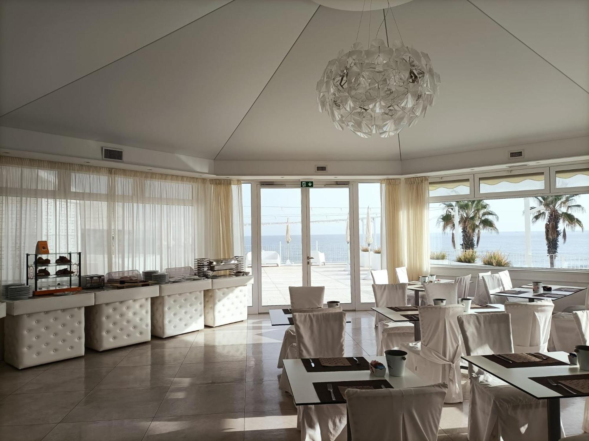 Hotel Lafayette Giovinazzo Luaran gambar