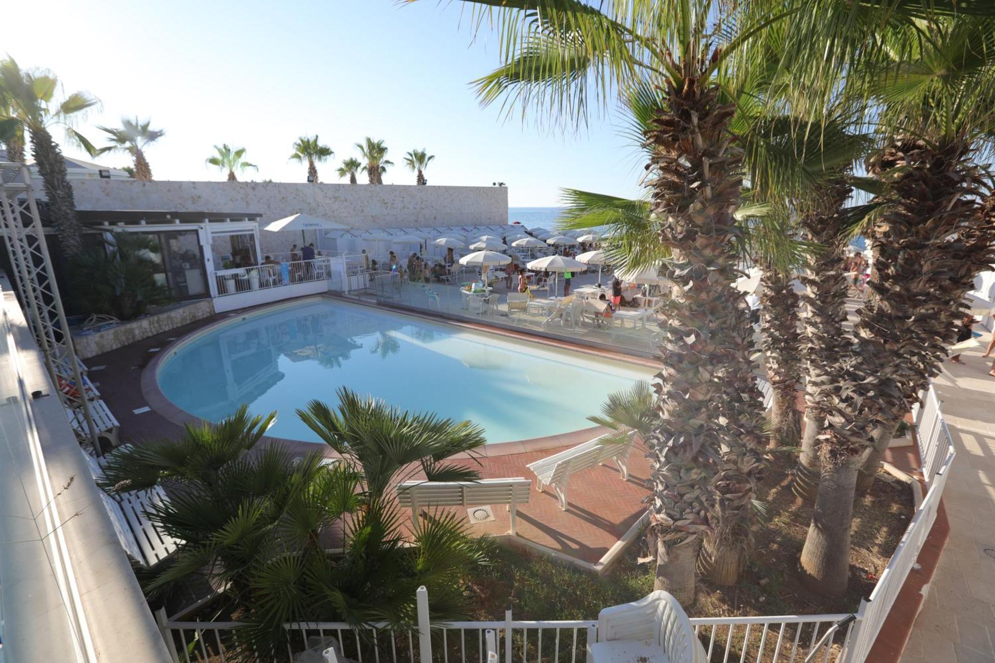 Hotel Lafayette Giovinazzo Luaran gambar