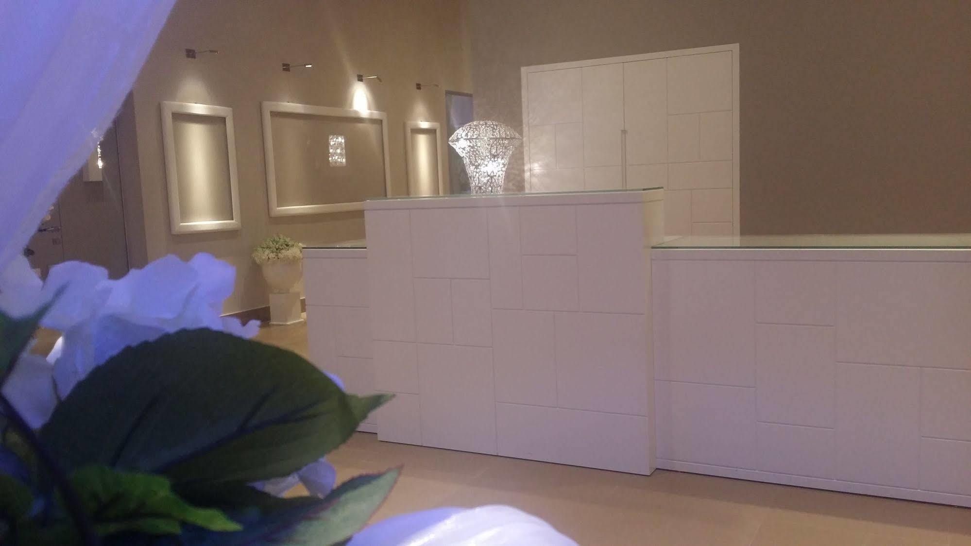 Hotel Lafayette Giovinazzo Luaran gambar